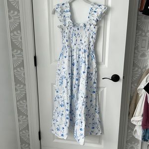 EUC Hill House Home Ellie nap dress in Blue Botanical